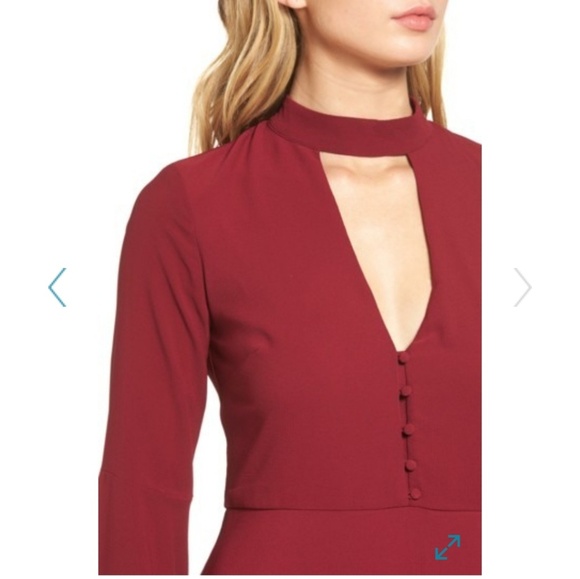 NEW Harper Bell Sleeve Dress - Picture 4 of 7